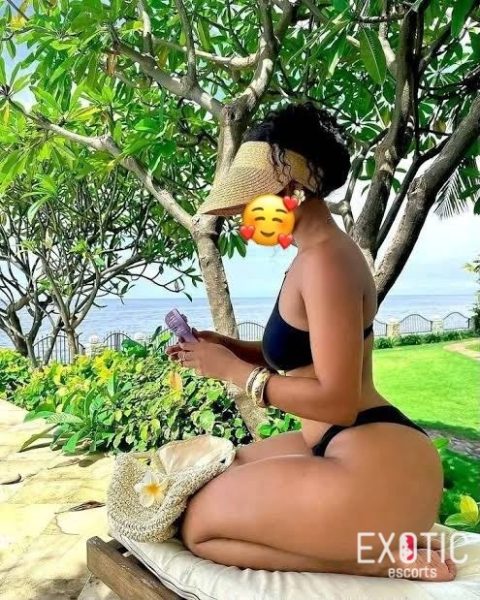 Laila, escort in Lilongwe, Malawi (photo 2)